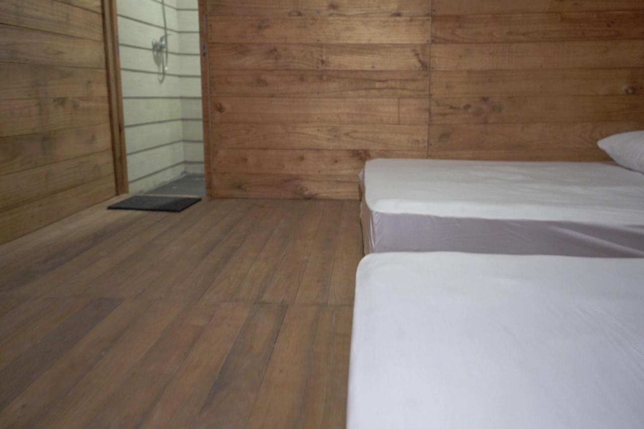 Pulau Mahitam Resort & Cottage By Hotelku Menango Exterior foto